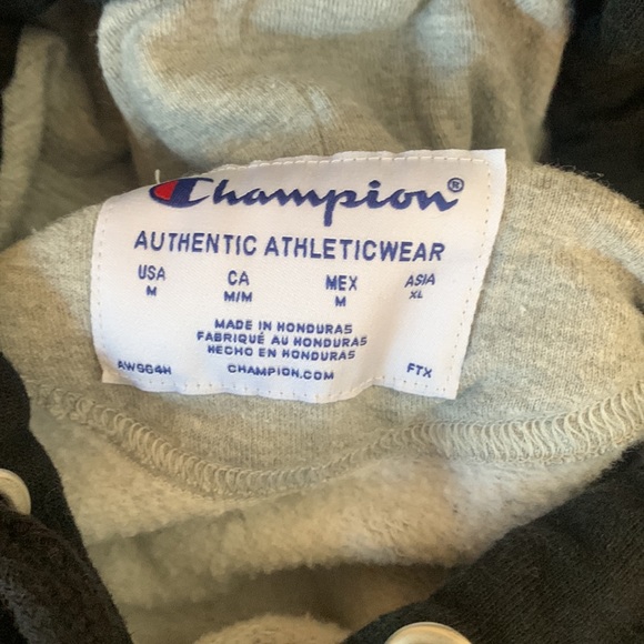 Champion hoodie size medium - Picture 2 of 4
